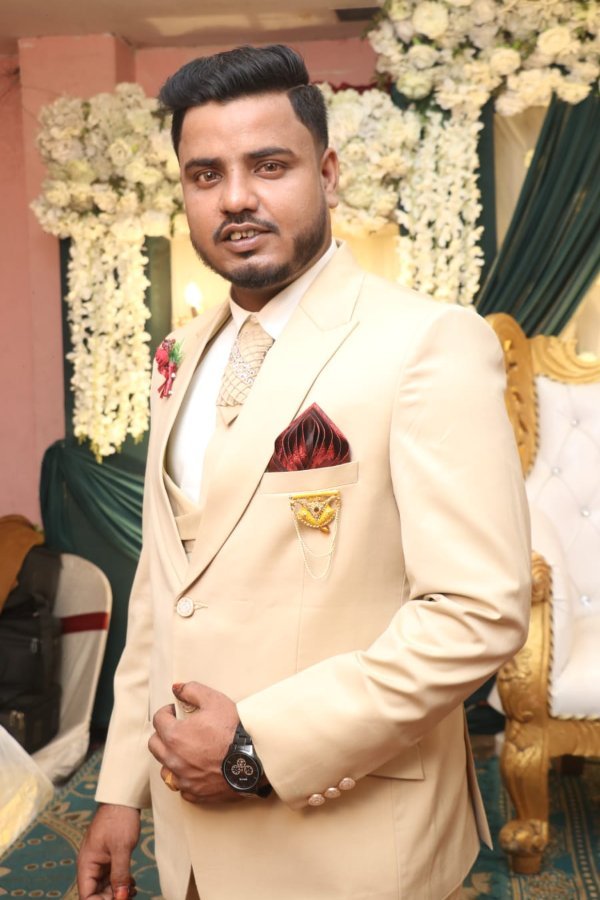 Ali Farzand